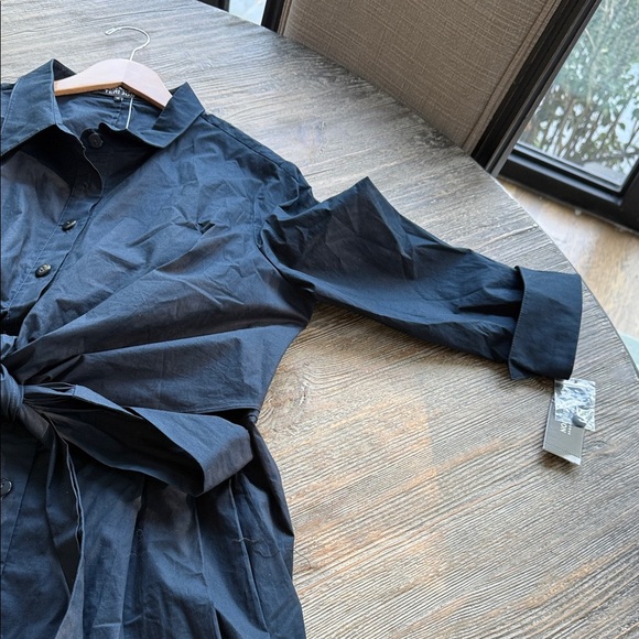 Teri Jon NWT Navy Sleeved Dress Wrap and Tie Classic and Amazing! Size 16 - Picture 12 of 16